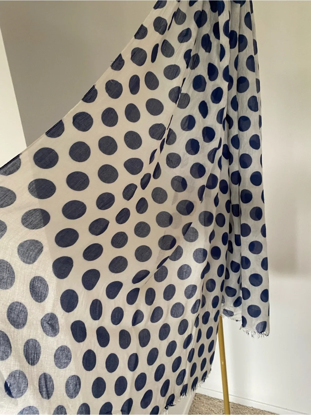 Massimo Dutti lightweight scarf